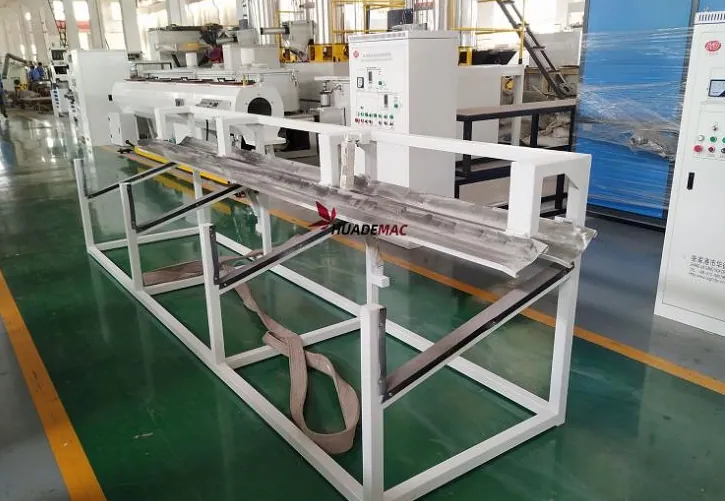PVC pipe stacker for finished pipe collection