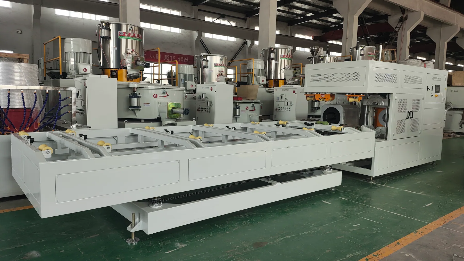 Pipe belling machine production line layout in factory