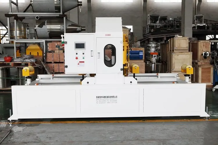 Planetary cutting machine for HDPE pipe production