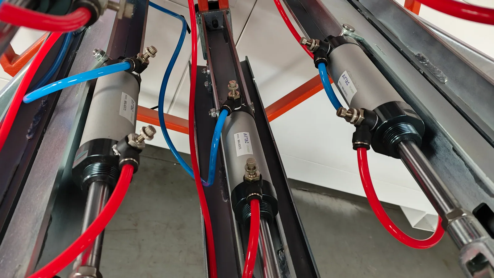 Pneumatic cylinder detail on PE PPR pipe coiling winder