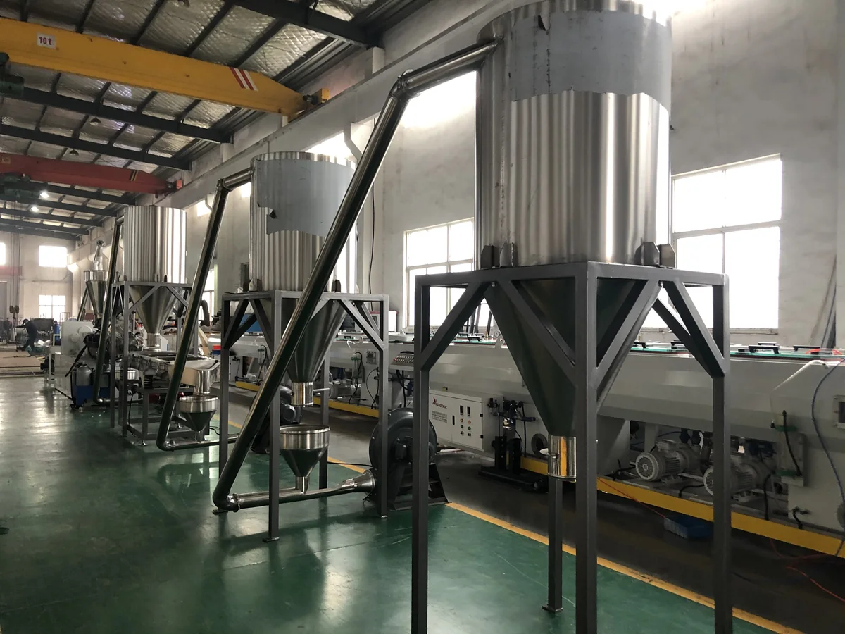 Stainless steel storage silo for PVC compound pelletizing line