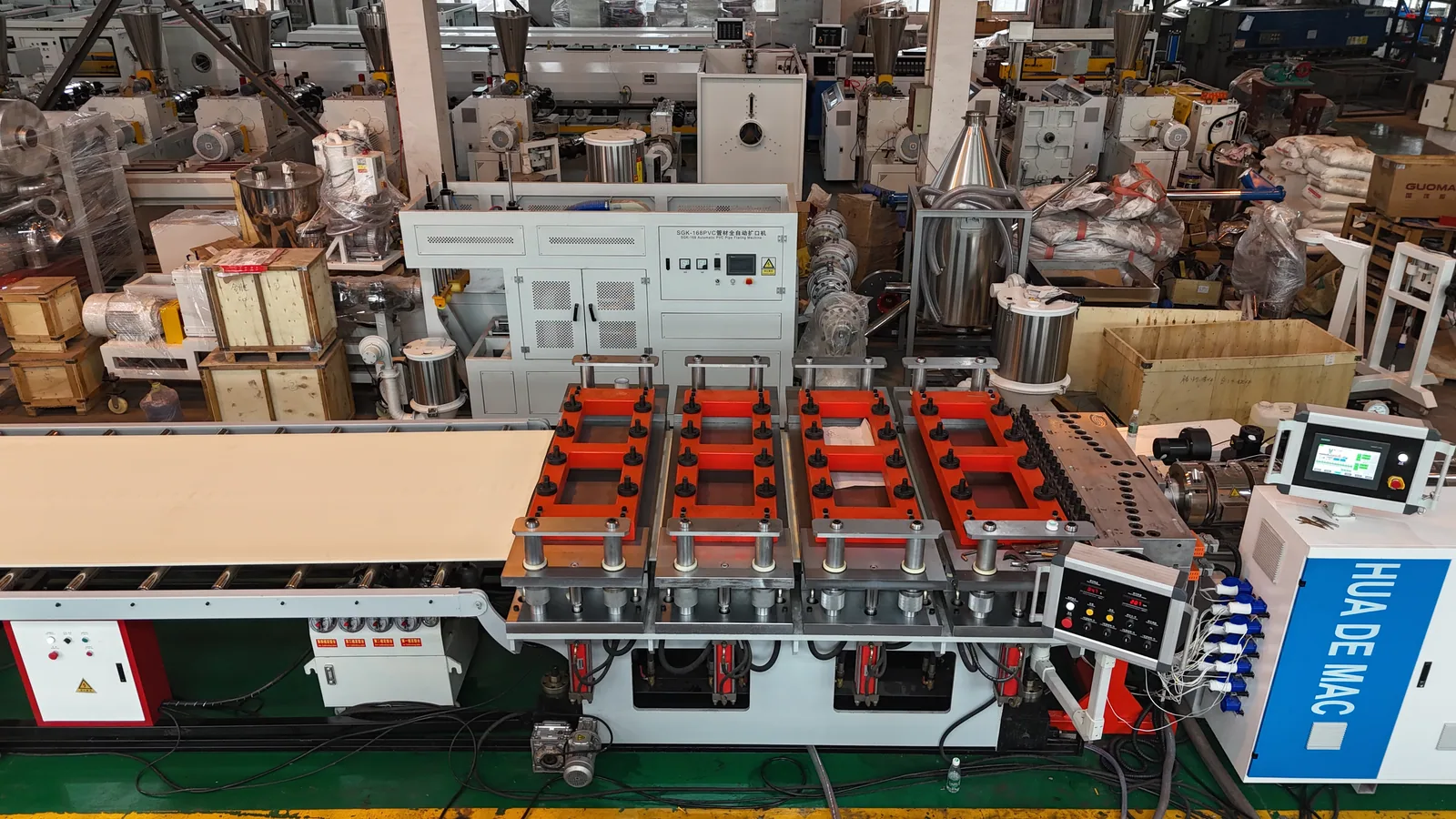 Calibration mould table for PVC WPC foam board thickness control