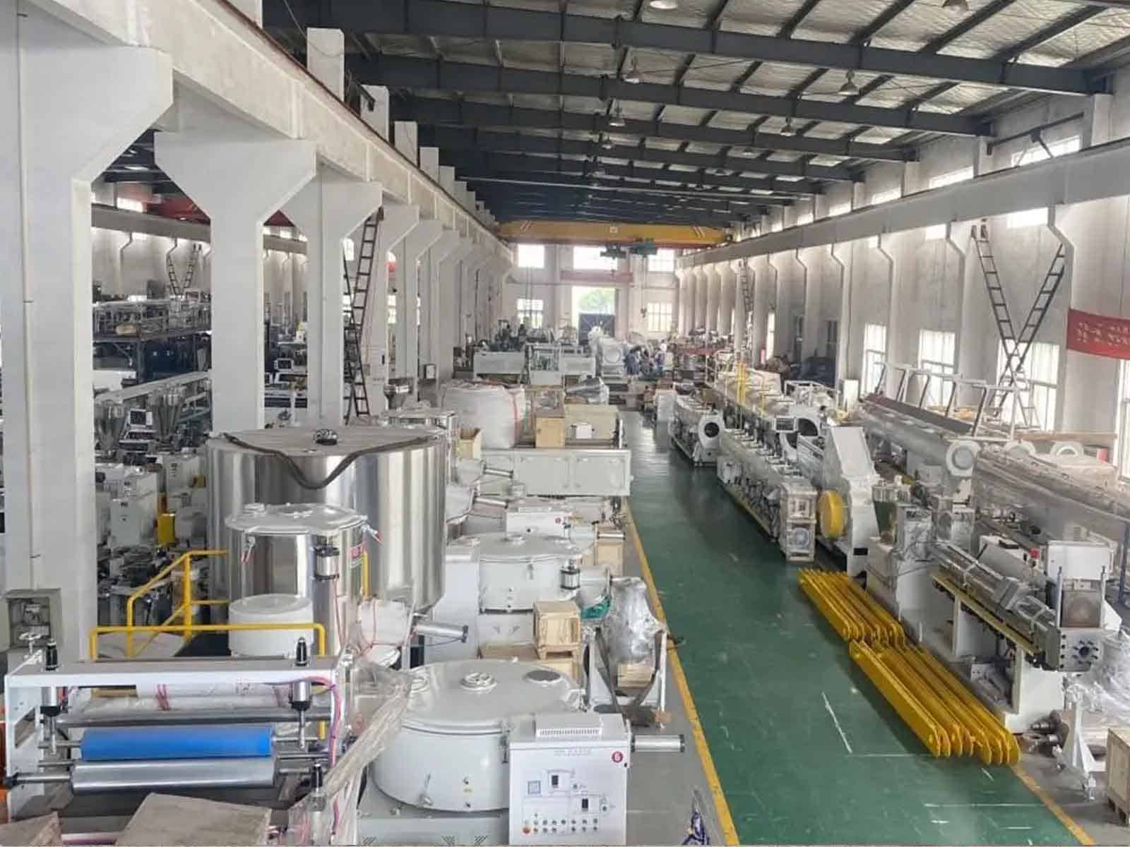 HUADE extrusion line manufacturing area