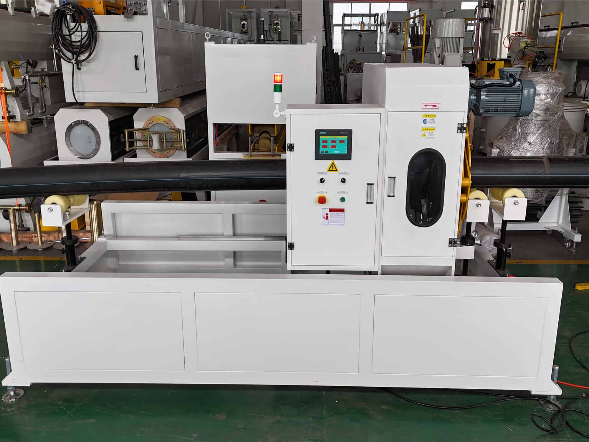 HUADE factory support for plastic extrusion production lines